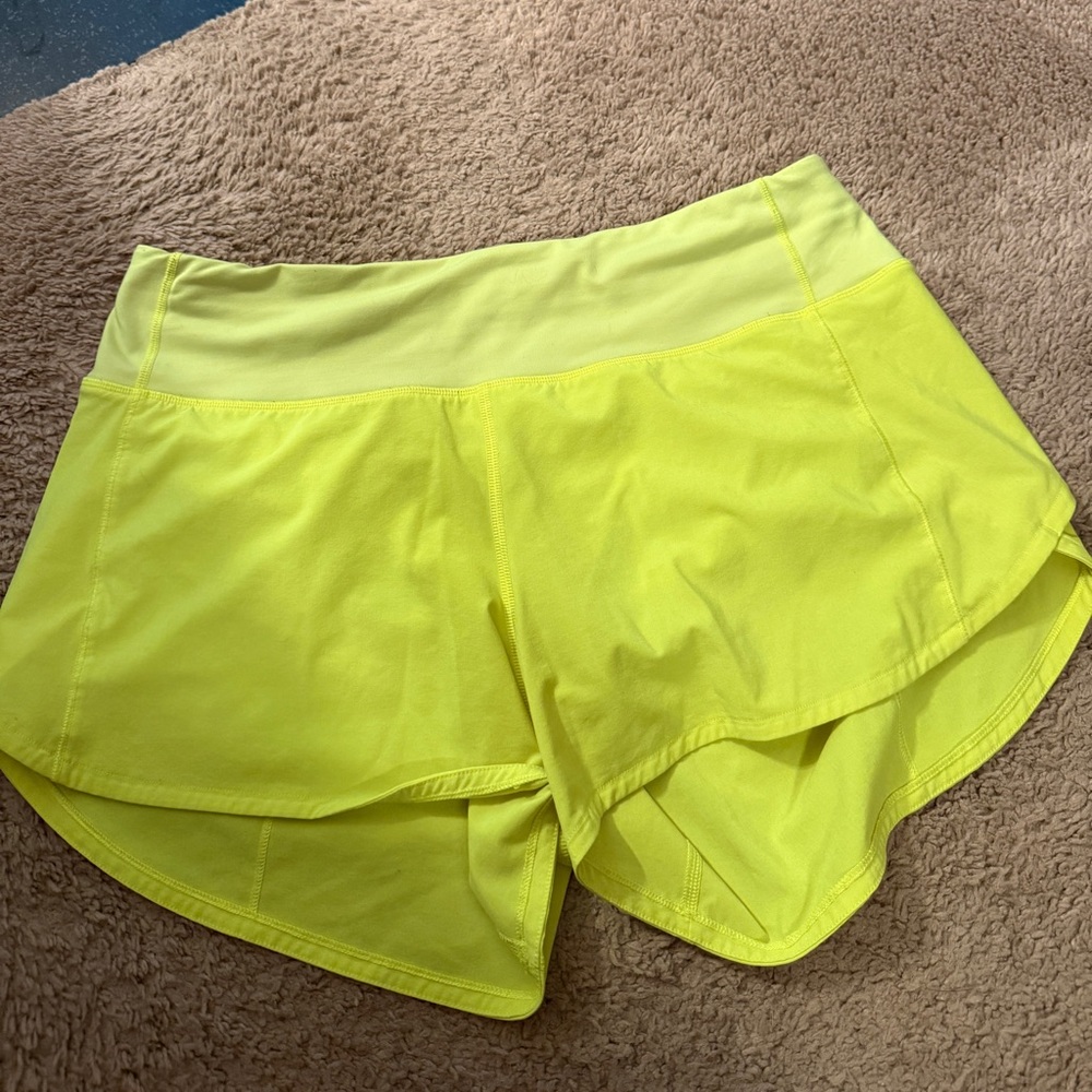 Lululemon speed up mid rise 4” short